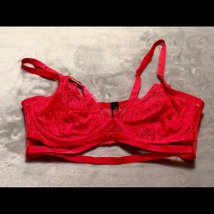 Victoria’s Secret Very Sexy unlined Demi bra